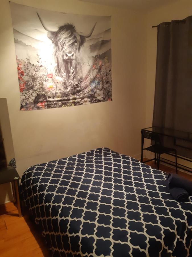 Check-In 1Pm To 11Pm II Room B Montréal Exteriör bild